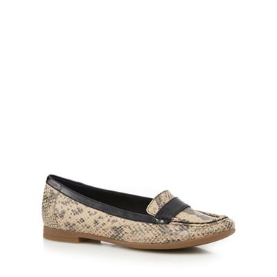Clarks Black and beige 'Atomic Lady' slip-on shoes
